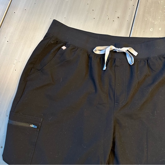 Figs Black Zamora Jogger Scrub Pants size XXL Petite 2XL XXL/P - Picture 2 of 5